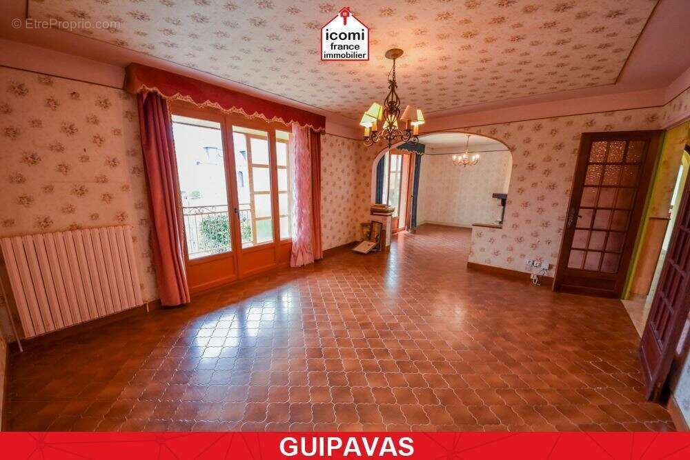 Maison à GUIPAVAS