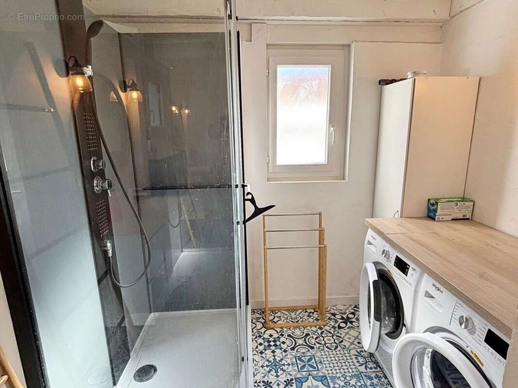 Maison à ROQUEBRUNE-SUR-ARGENS