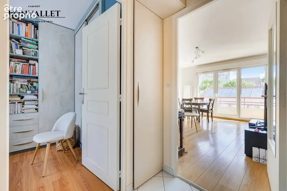 Châtillon - 2 pieces avec grand balcon - photo 8