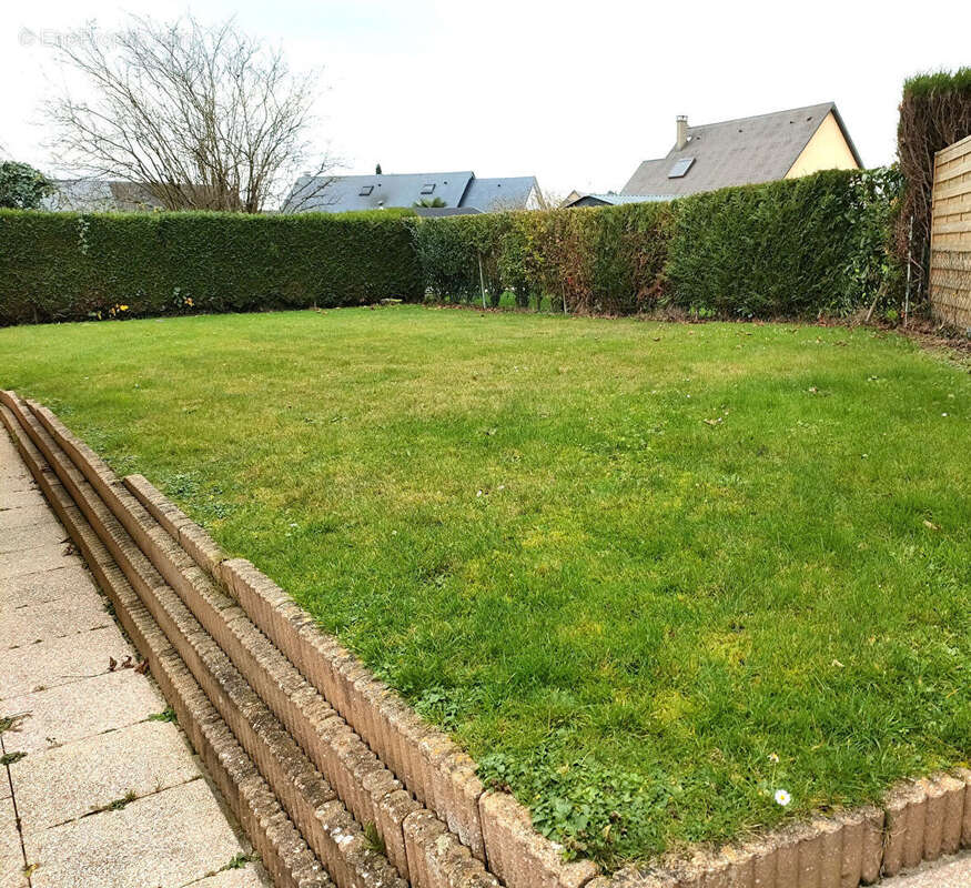 Maison à SAINT-ROMAIN-DE-COLBOSC