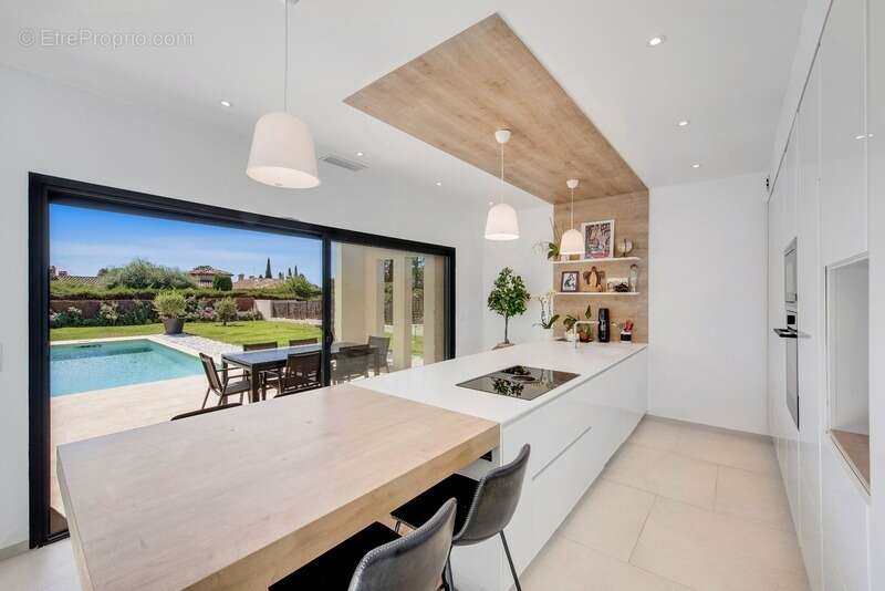 Villa contemporaine récente 8 piéces avec piscine - photo 6