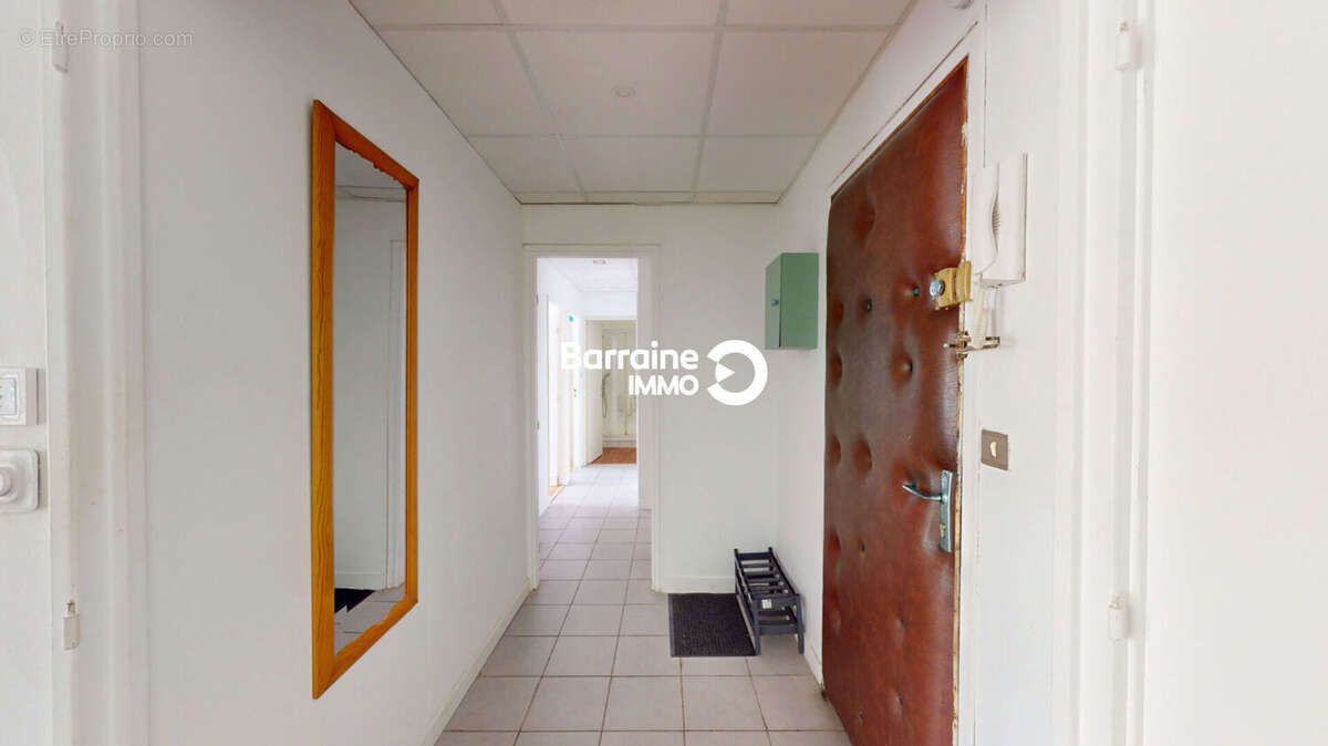 A vendre barraine immo appartement t3 bellevue proche tram et avec balcon - photo 4