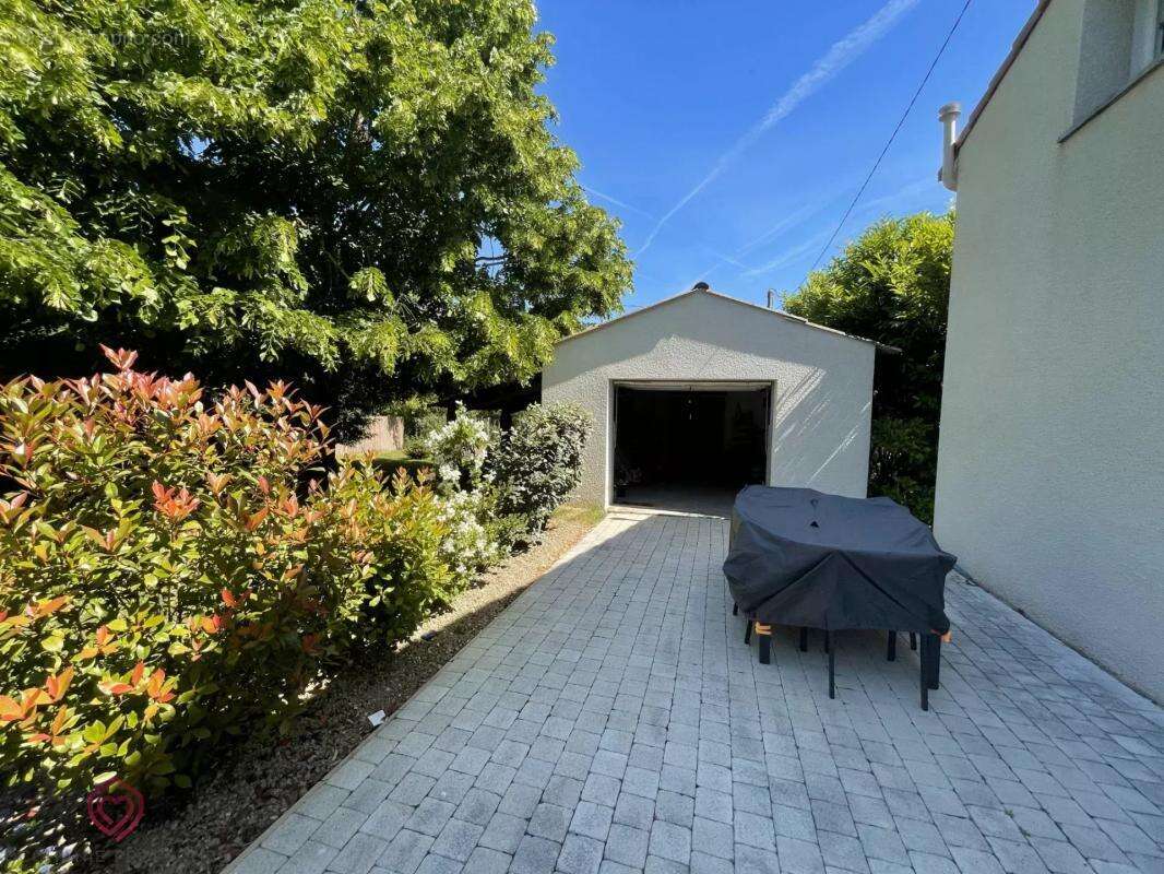 Maison à LEZAT-SUR-LEZE