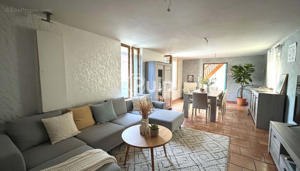 Maison à MONTIGNY-EN-GOHELLE