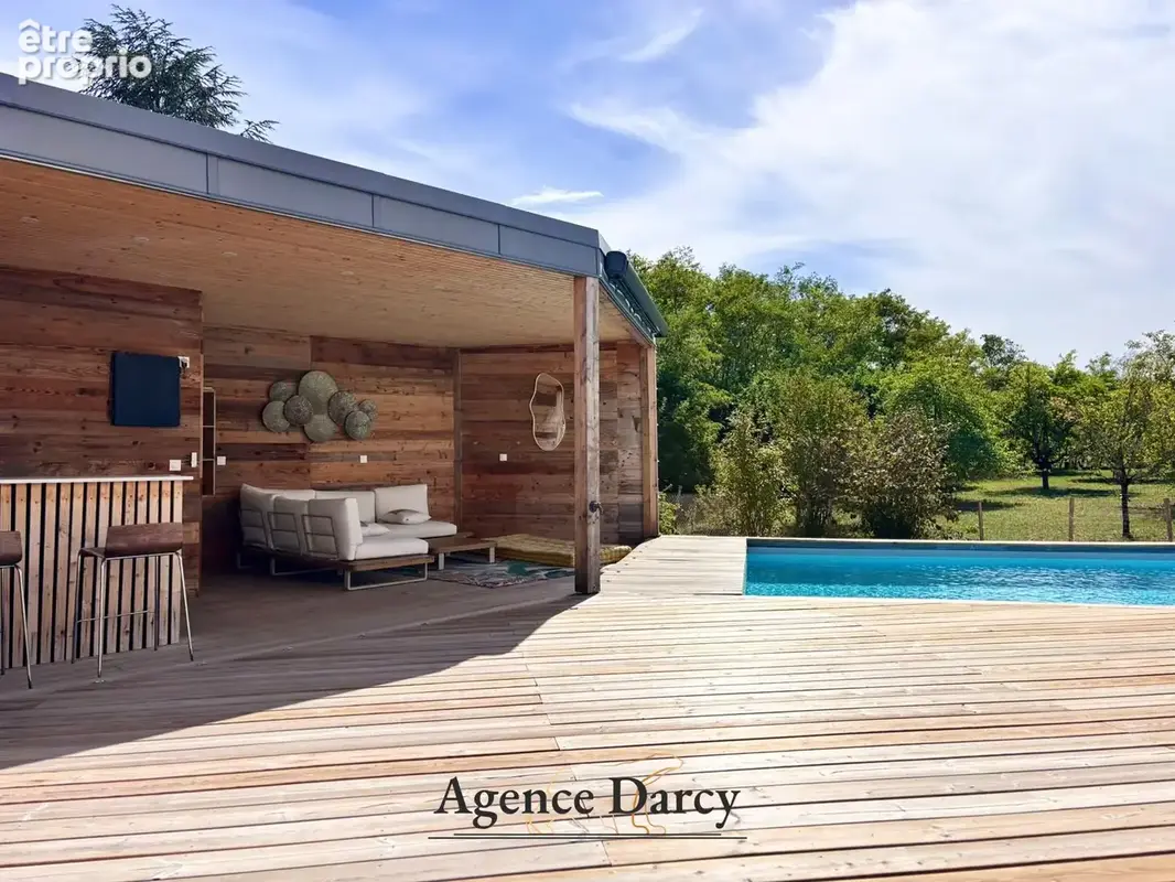 À quelques minutes au nord de Dijon   Propriété contemporaine d’environ 390 m2 - photo 8