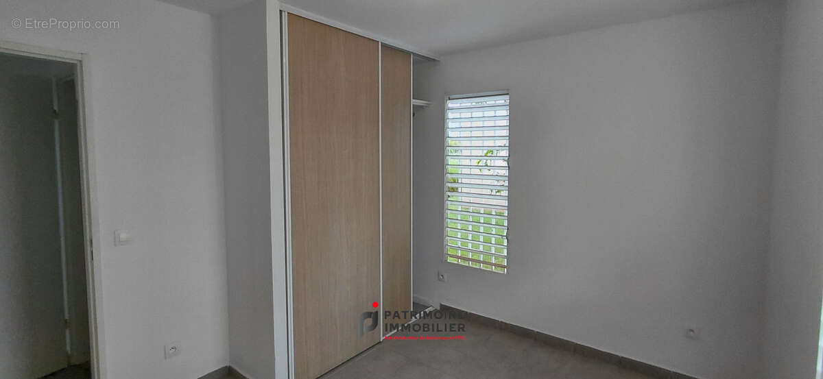 Appartement à PETIT-BOURG