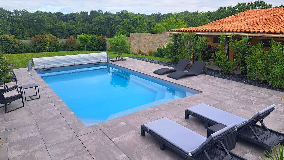 Maison à GUITINIERES