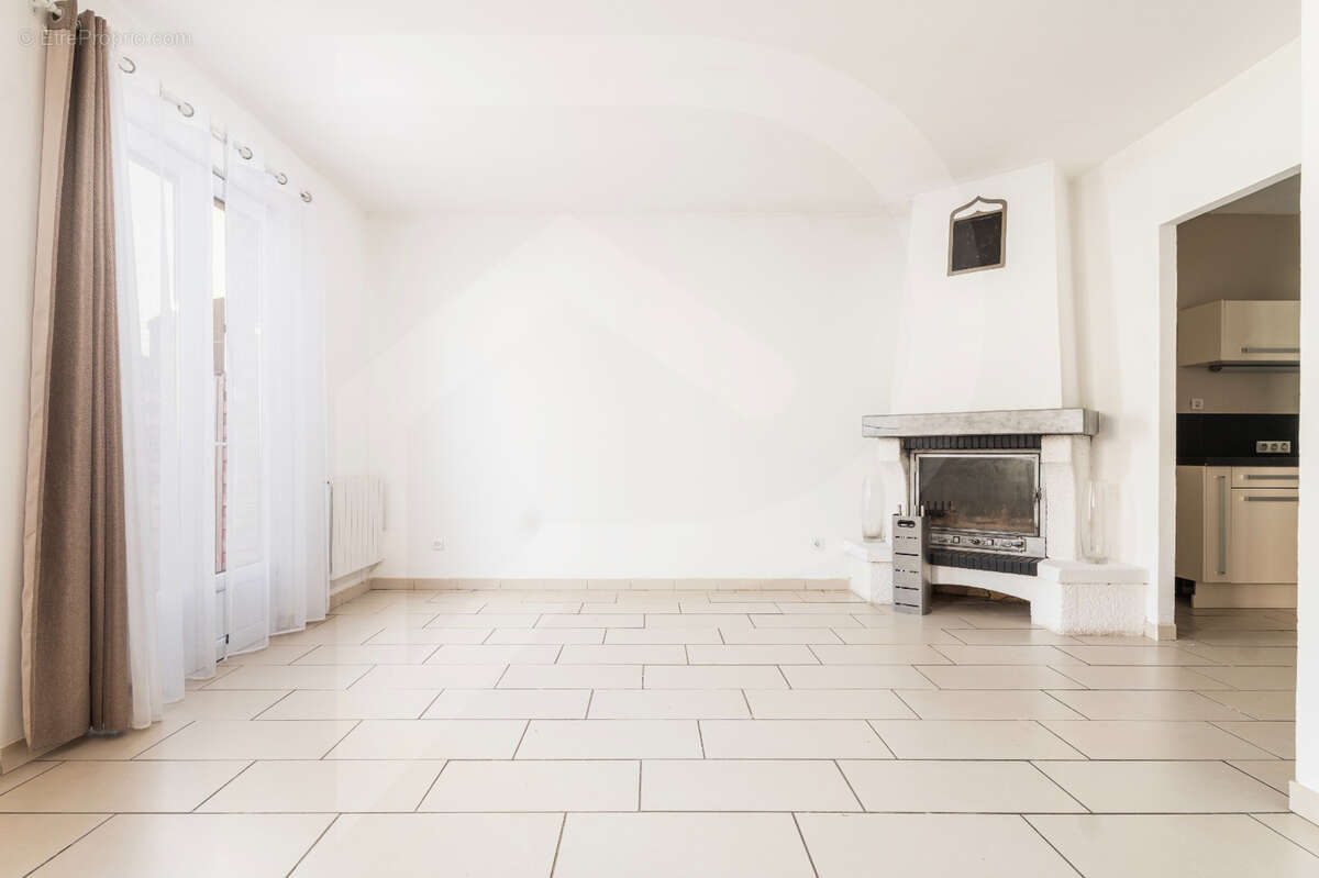 Maison - 107m2 - forêt de montgeon - photo 9
