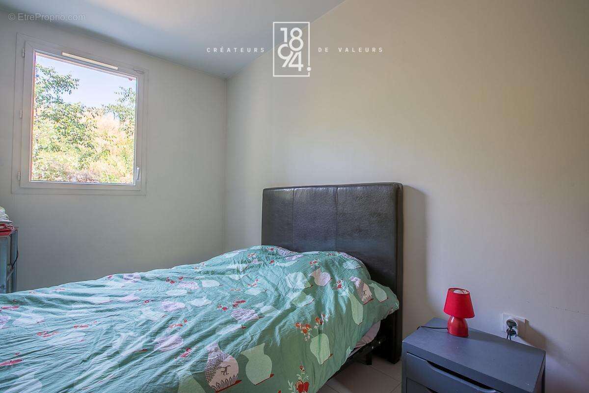Appartement à MARSEILLE-12E