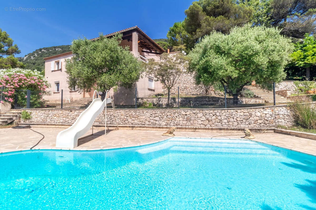 Maison à LA TURBIE