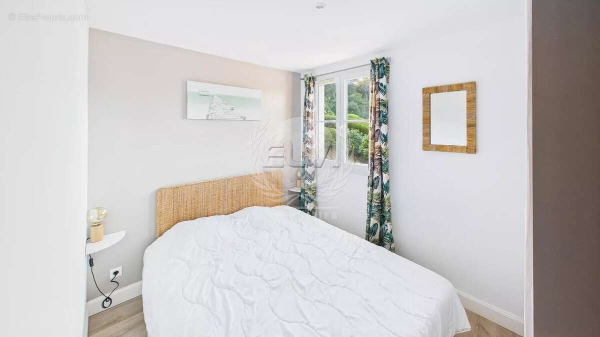 Appartement à GRIMAUD