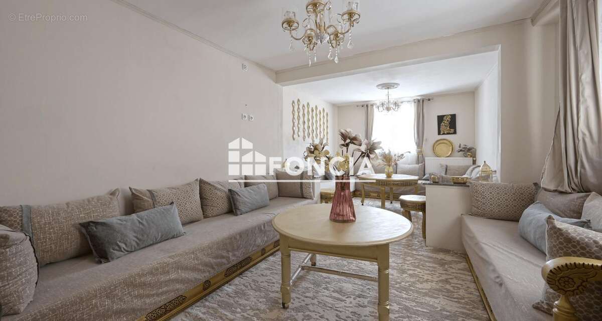 Maison à PONTCHARRA