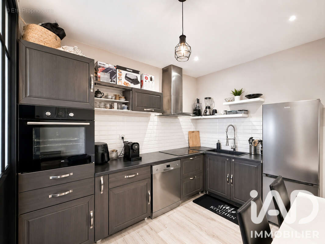Appartement 314 m² à Liancourt  - photo 9