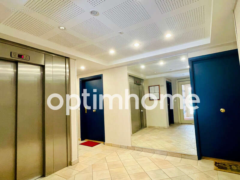 Appartement à AVON