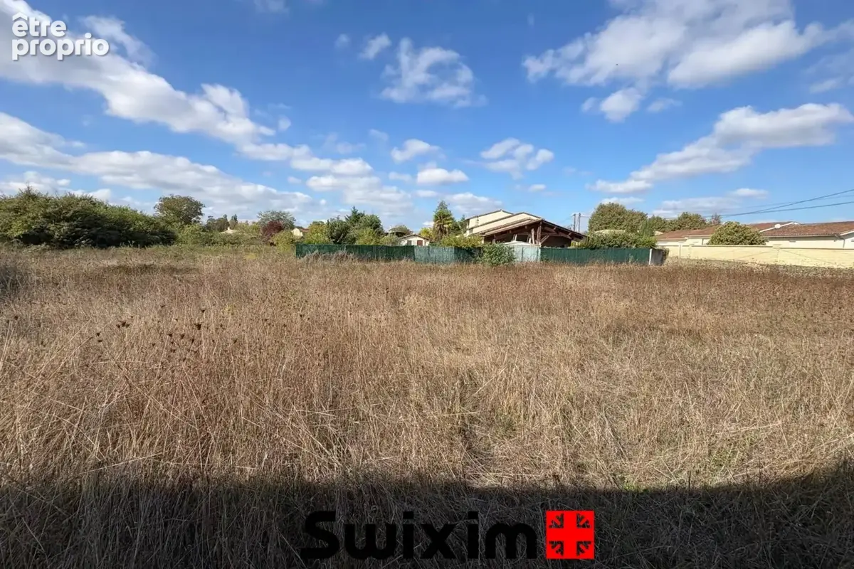 Le Taillan-Médoc – Terrain à bâtir de 582 m² – Exclusivité - photo 1