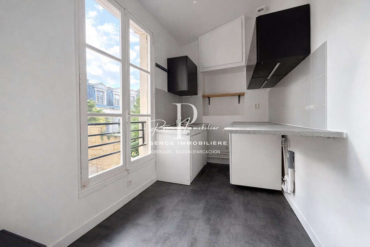 Appartement à BORDEAUX