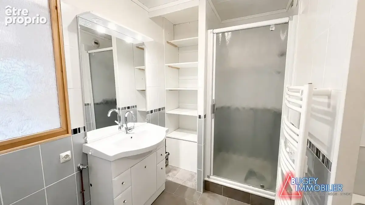 Appartement 75 m² à Amberieu-En-Bugey  - photo 7