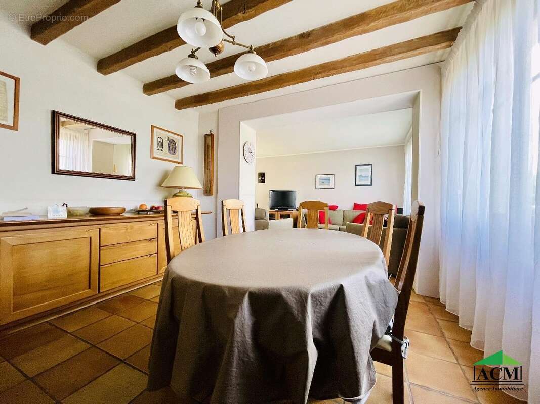 Maison à MERIEL