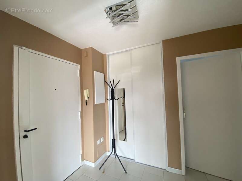 Appartement à MARSEILLE-11E