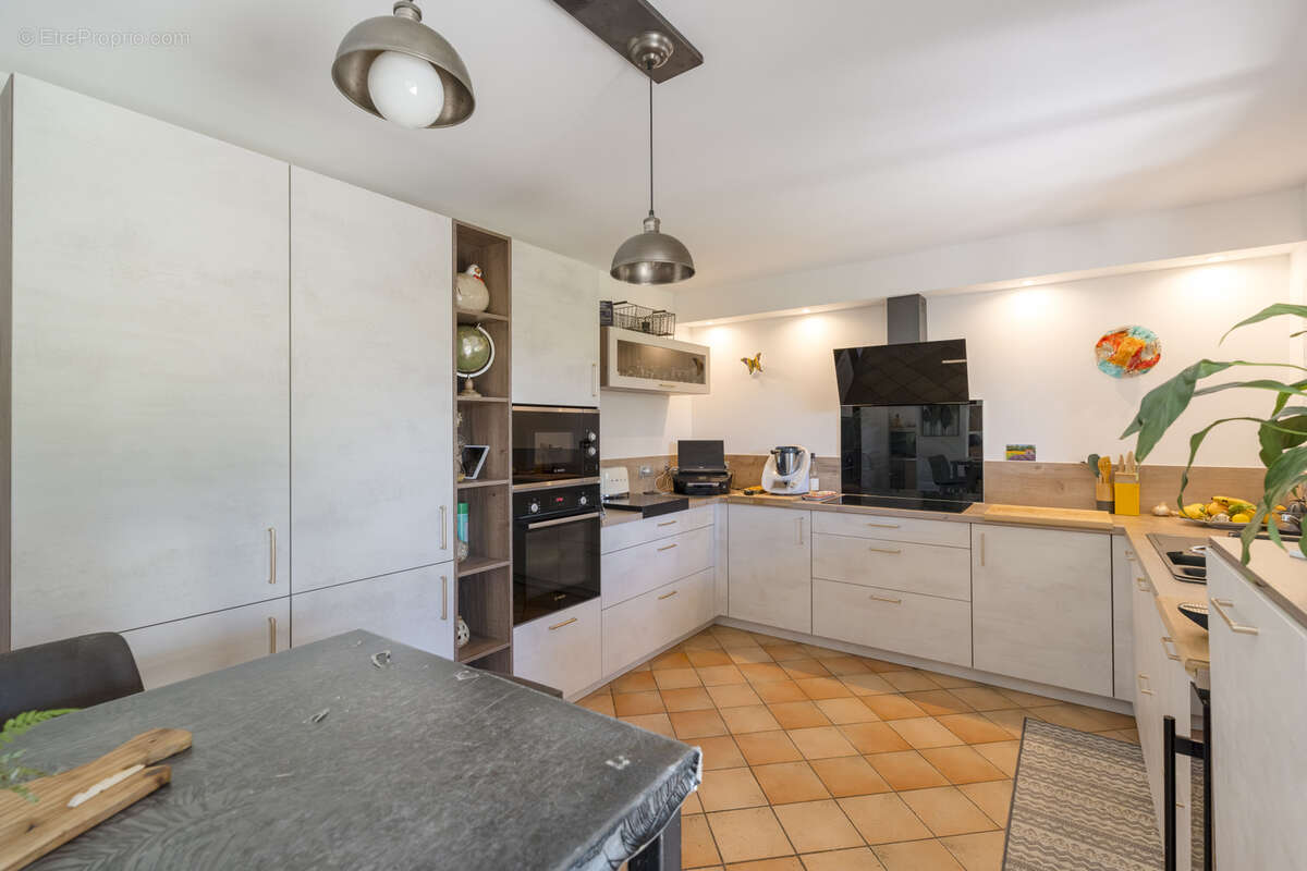 Maison à CARQUEIRANNE