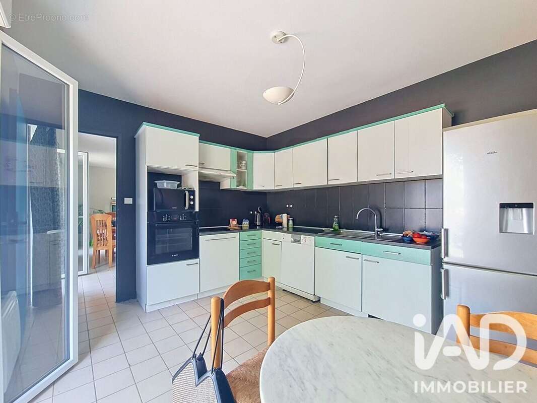Maison 120 m² à Locmaria-Plouzane  - photo 4