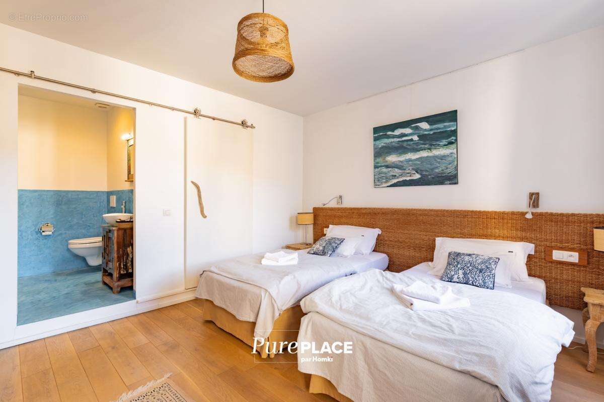 Maison à FELINES-TERMENES