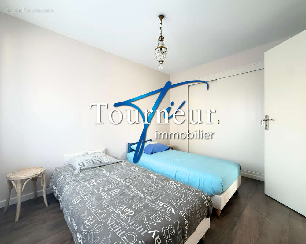 Appartement à SIX-FOURS-LES-PLAGES