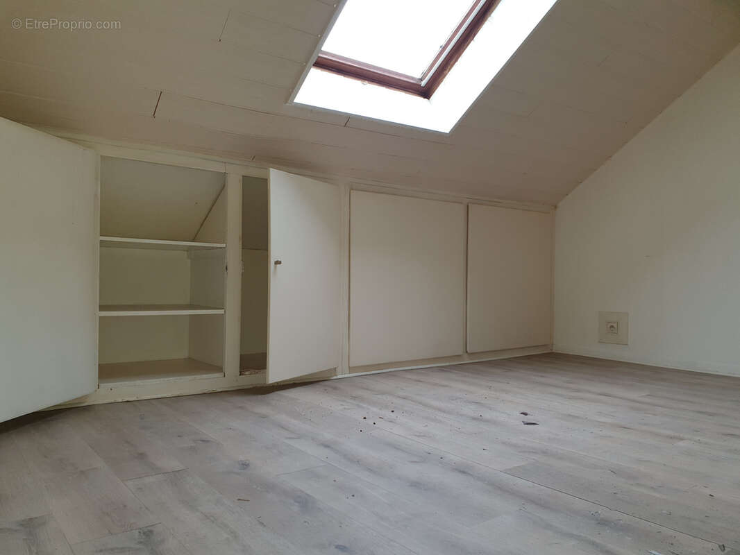 Appartement à CHARLEVILLE-MEZIERES