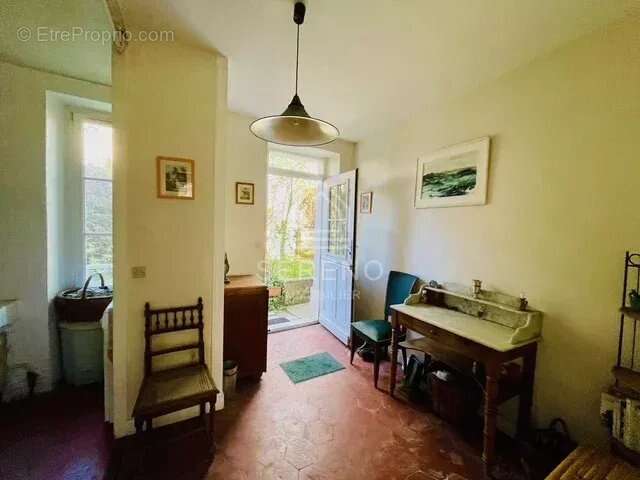 Maison à JANVILLE-SUR-JUINE