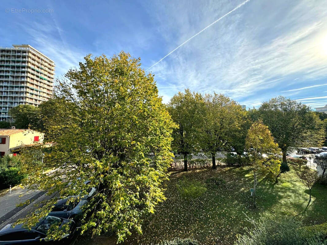 Appartement à MARSEILLE-9E