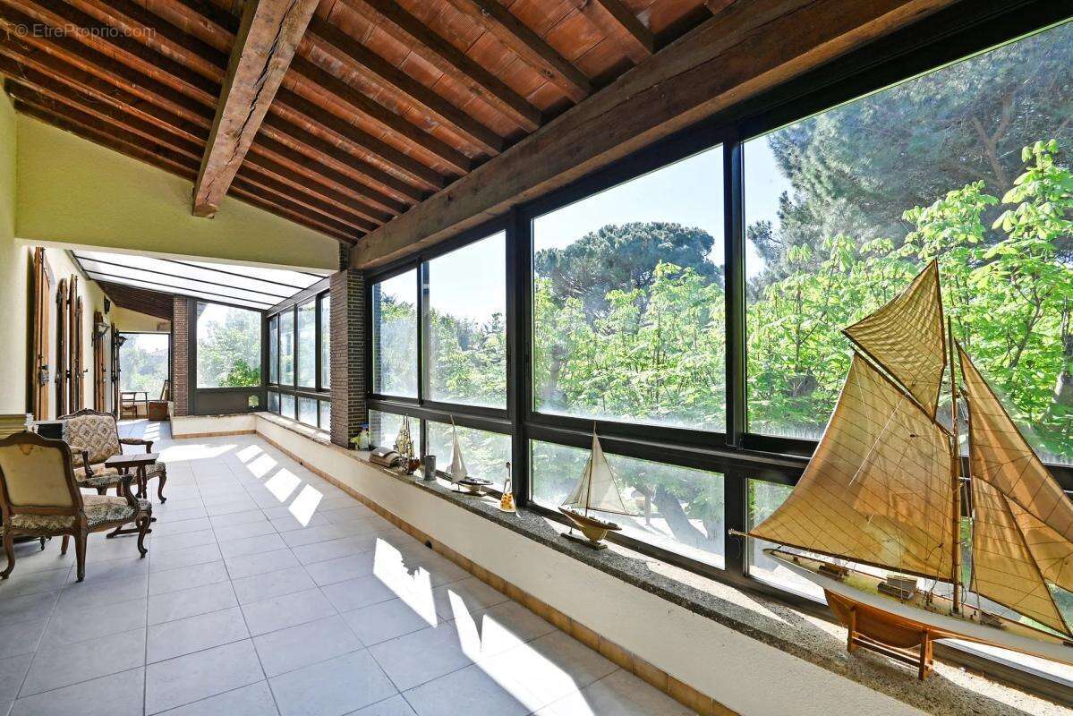 Maison à SAINT-PAUL-LES-FONTS
