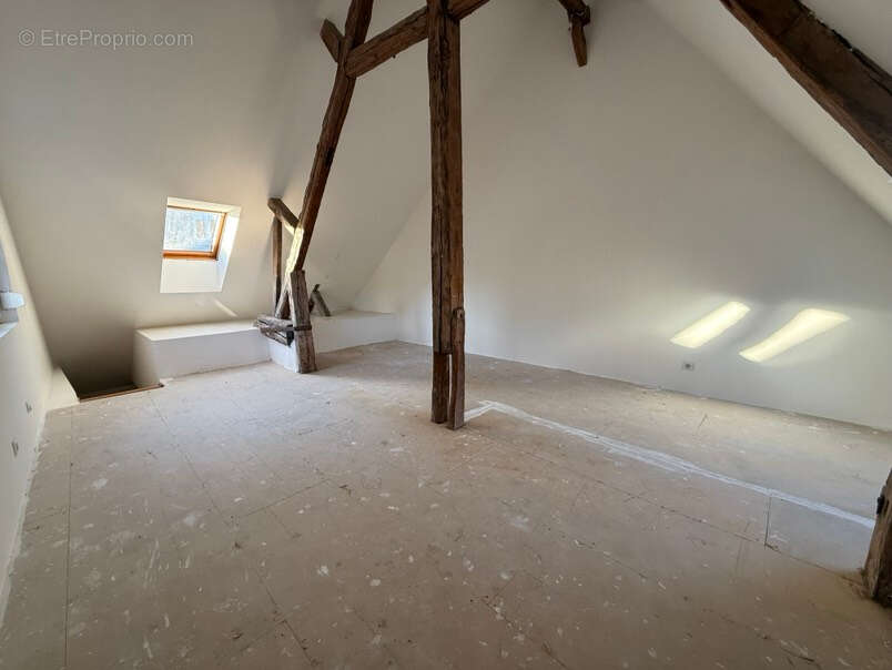 Appartement à PONT-SAINTE-MAXENCE