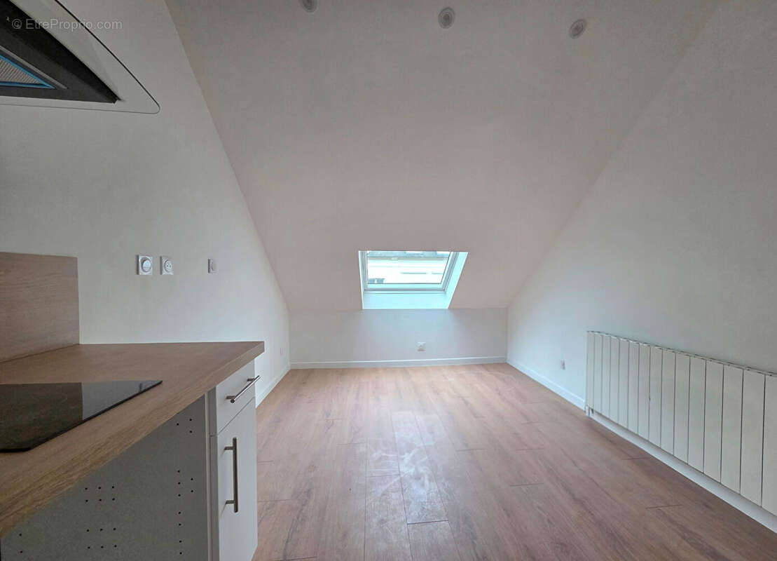 Appartement à BOURG-ACHARD