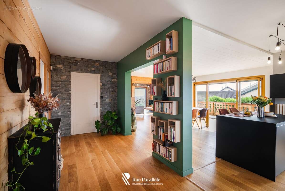 Maison à POISY