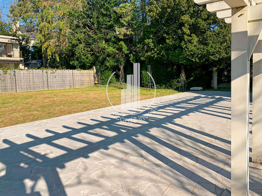 Maison à LA CELLE-SAINT-CLOUD