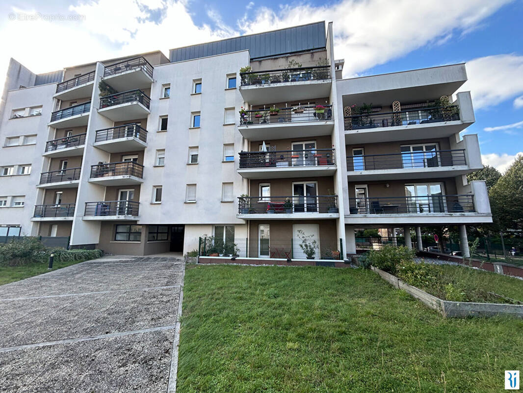 Appartement à SOTTEVILLE-LES-ROUEN