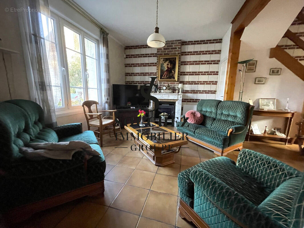 Maison à SAINTE-CATHERINE