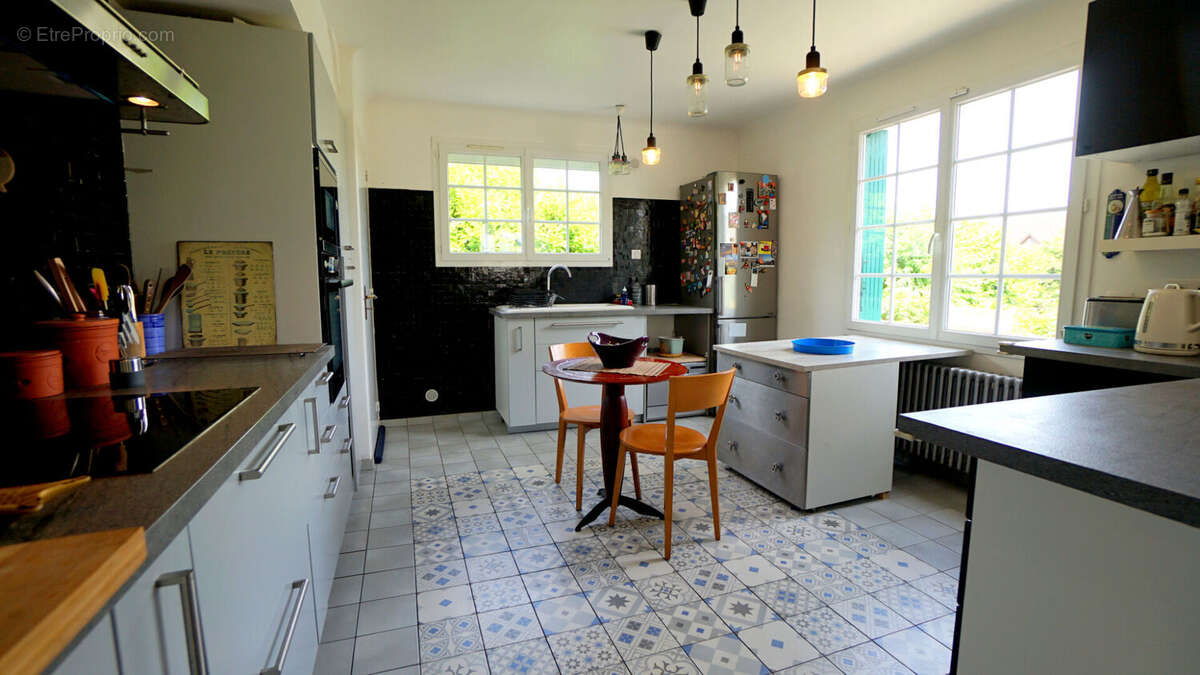 Maison à FLINS-SUR-SEINE
