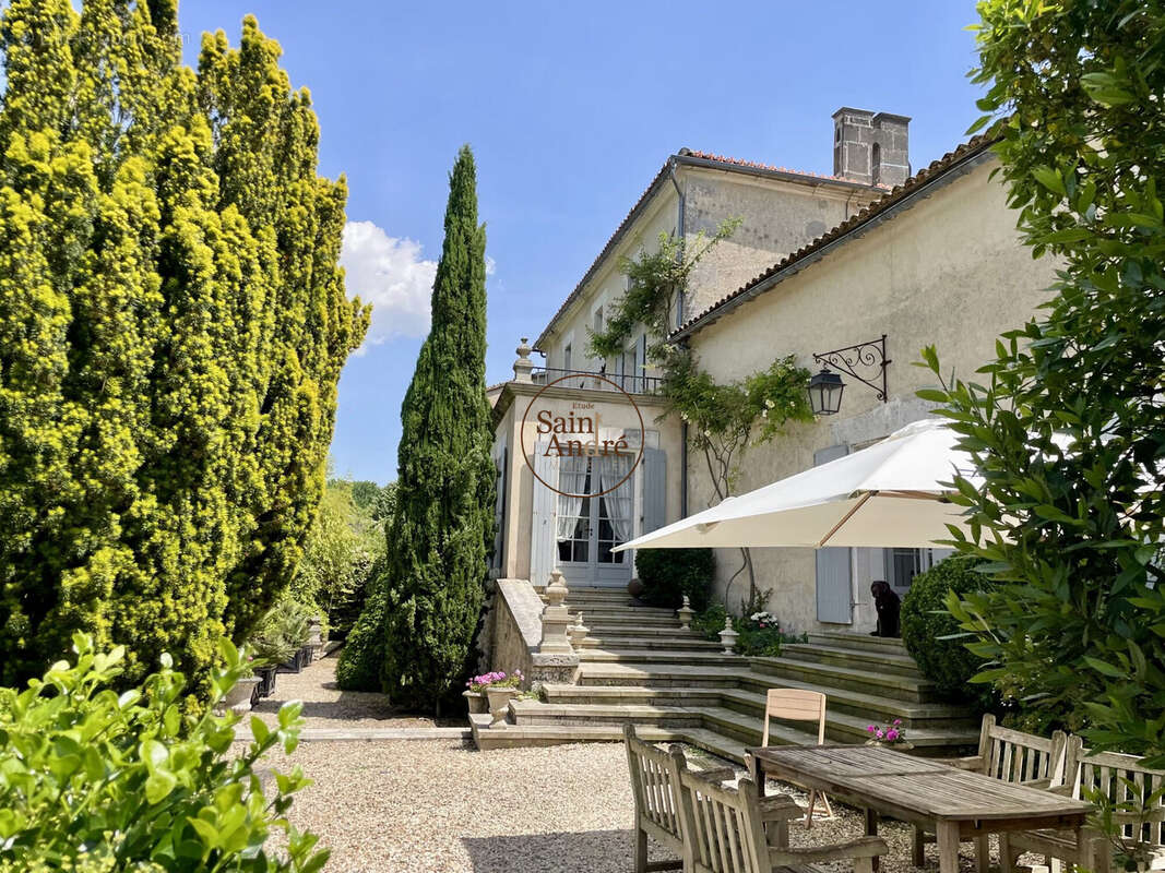 Maison à ROUILLAC