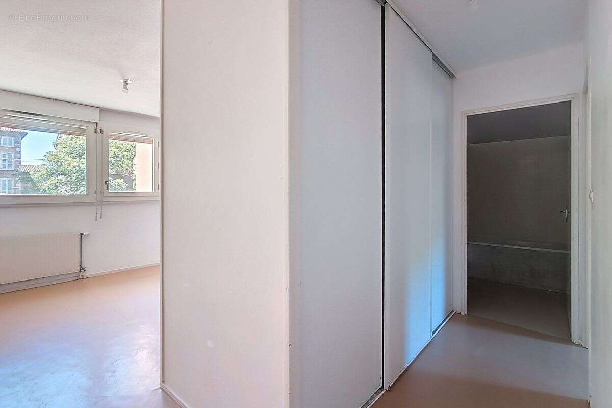 Appartement à BELLEVILLE