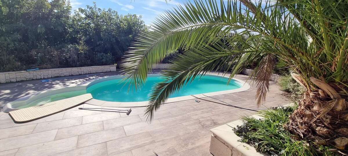 Maison à SAINT-GERMAIN-ET-MONS