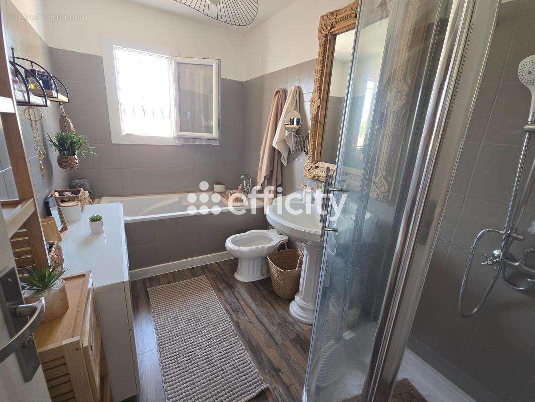 Maison à SEPTEMES-LES-VALLONS