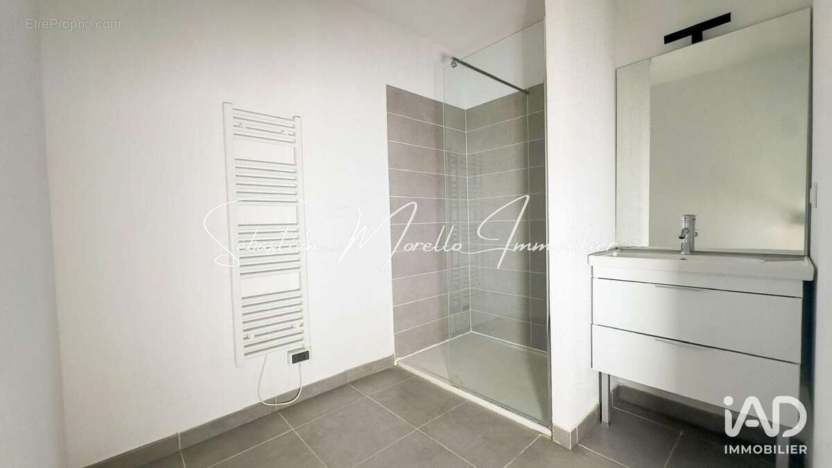Photo 8 - Appartement à NIMES