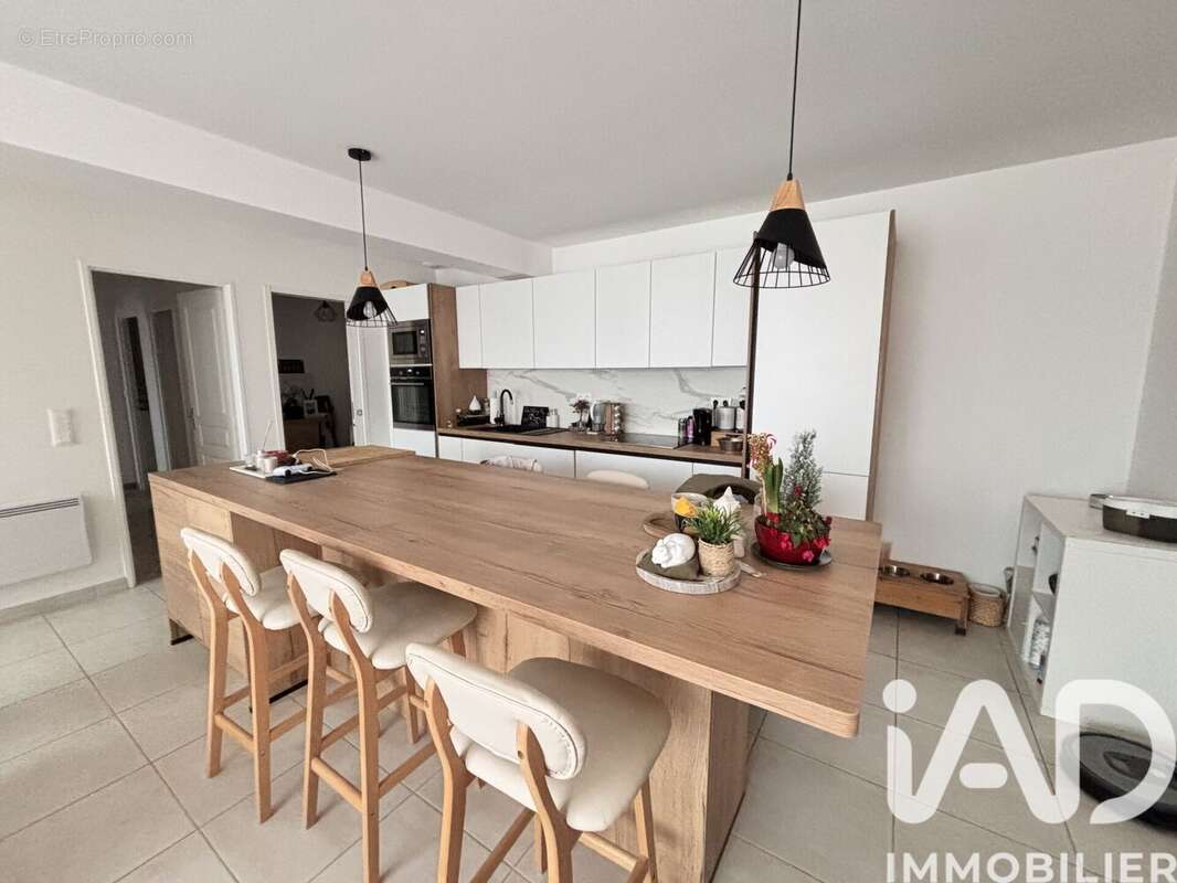 Photo 2 - Maison à LA CHAPELLE-REANVILLE