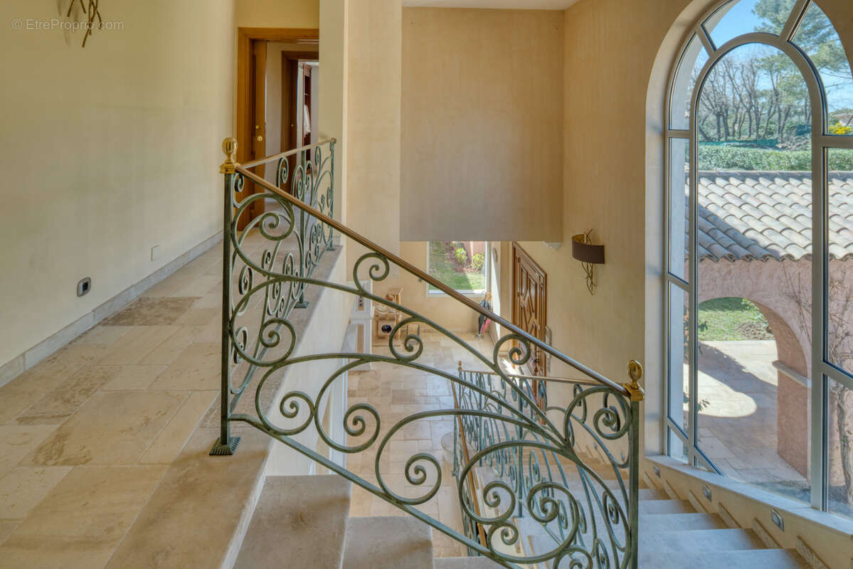  villa exceptionnelle a mougins  12 720 000 € - photo 19