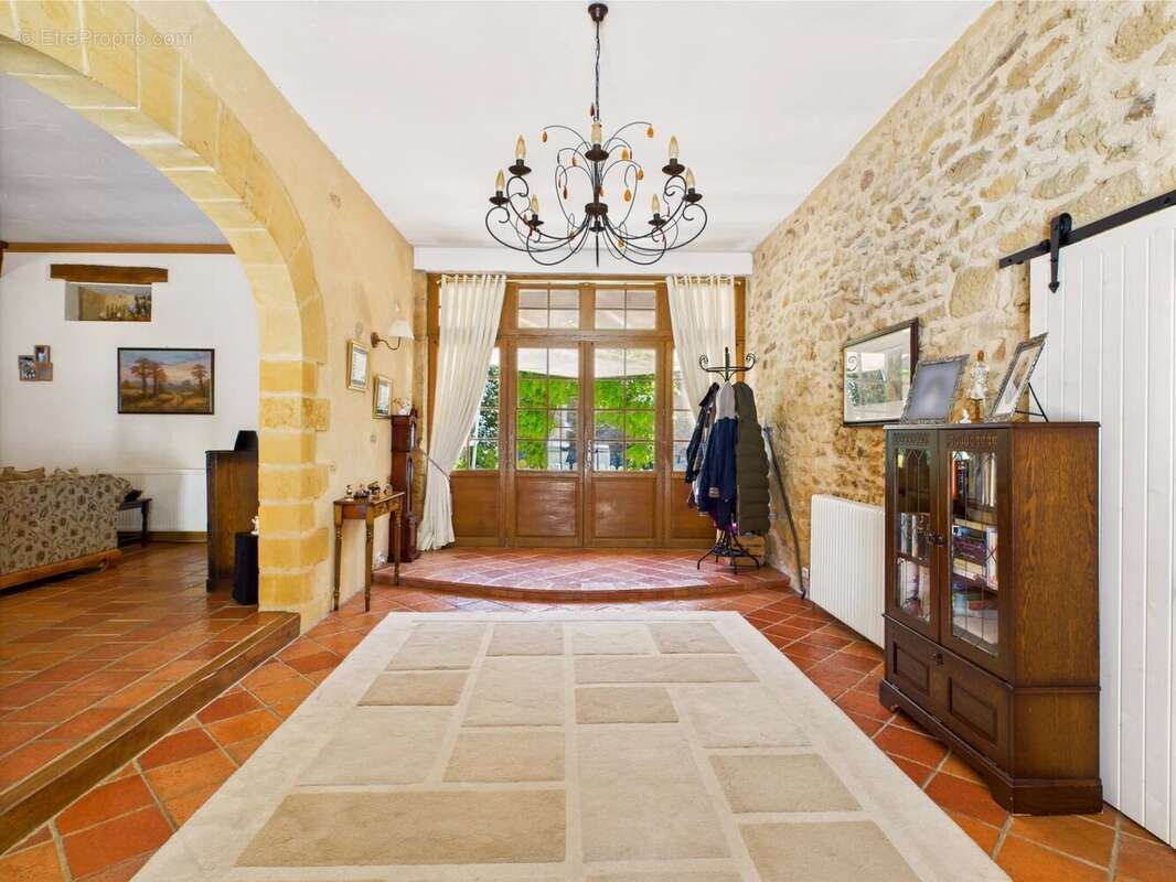 Maison à MONPAZIER
