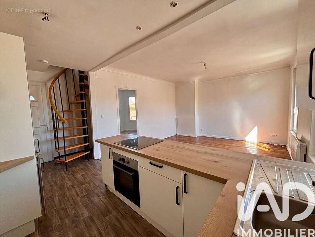 Photo 4 - Appartement à NOGENT-L'ARTAUD