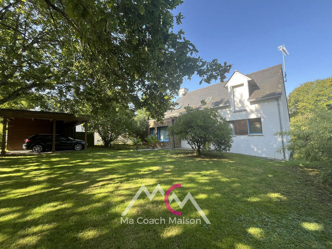 Maison à LA CHAPELLE-DES-MARAIS