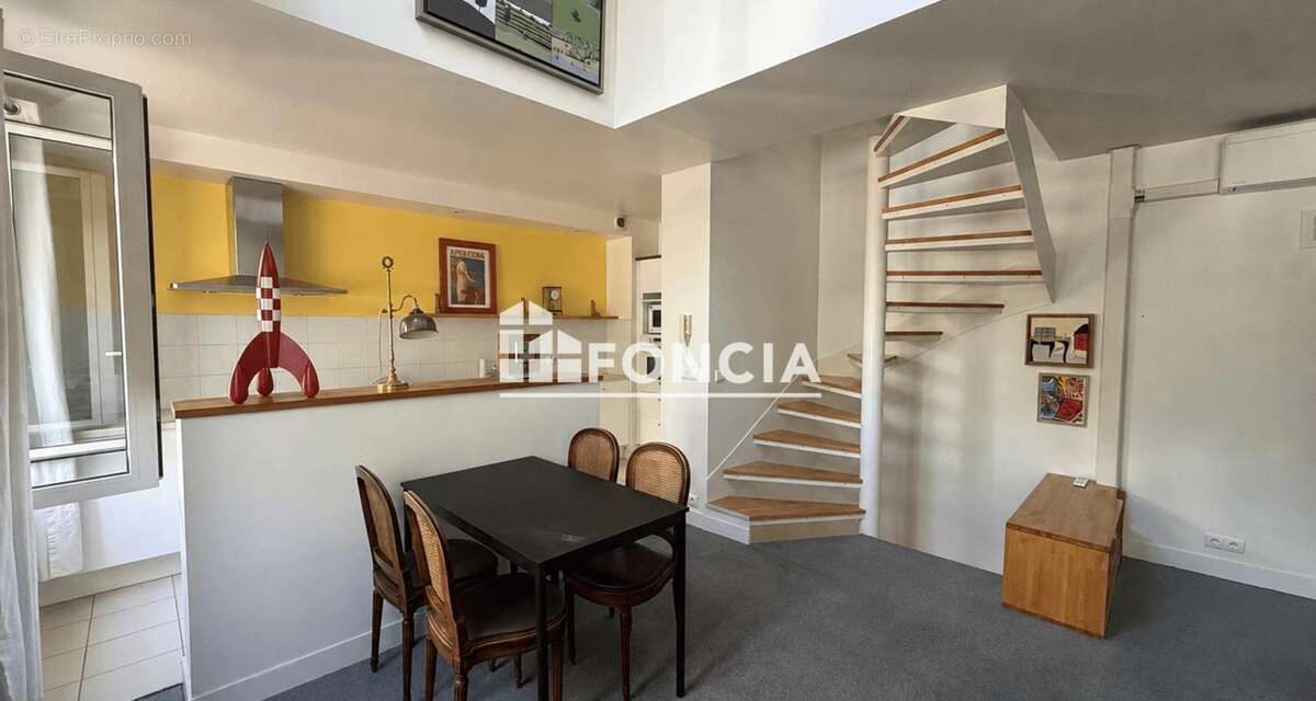 Maison à PARIS-14E