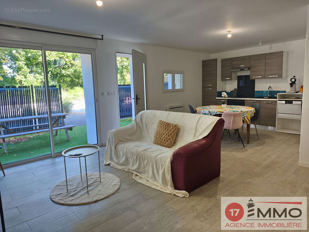 Maison à AIGREFEUILLE-D&#039;AUNIS